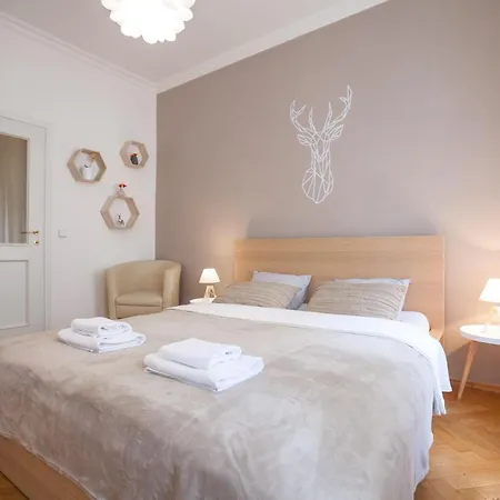 Nejedleho Apartmeet Апартаменты *