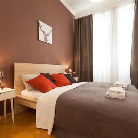 Nejedleho Apartmeet Апартаменты