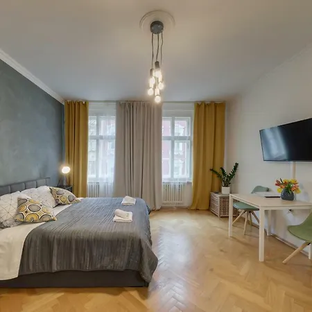 Апартаменты Nejedleho Apartmeet Прага