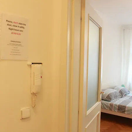 Nejedleho Apartmeet Апартаменты *