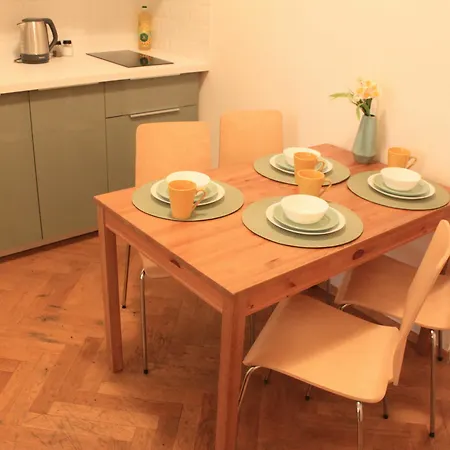 Апартаменты Nejedleho Apartmeet Прага
