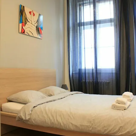 Nejedleho Apartmeet Апартаменты Прага